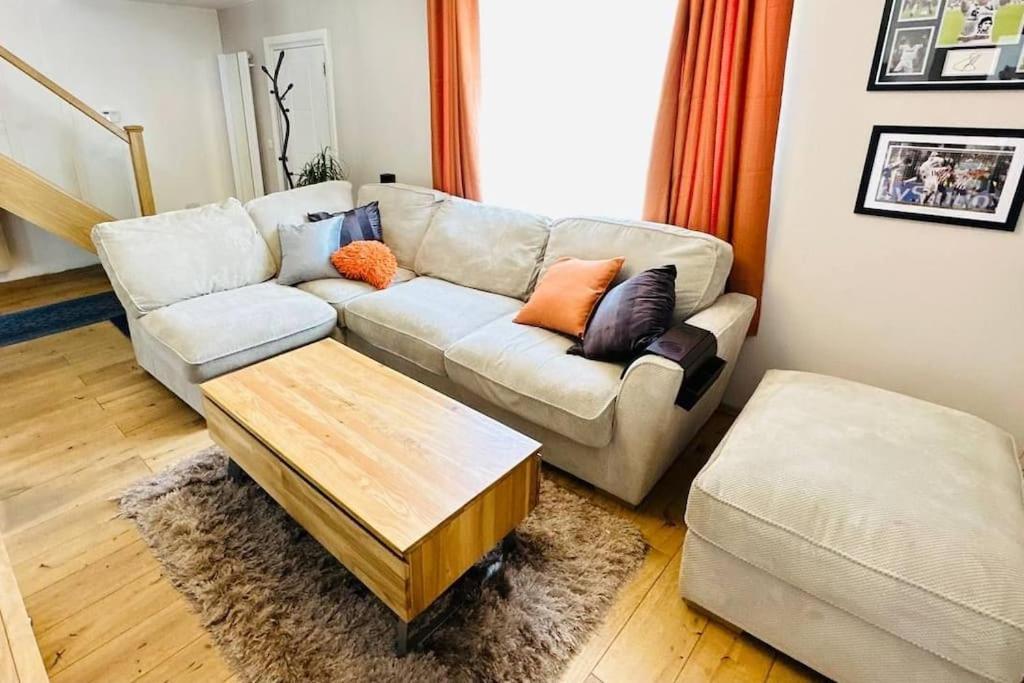 Stunning 3 Bed House Sleeps6 Villa Nottingham Dış mekan fotoğraf